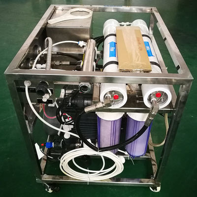 1000LPD समुद्री जल आरओ प्लांट रिवर्स ऑस्मोसिस सिस्टम 50HZ 8% रिकवरी दर