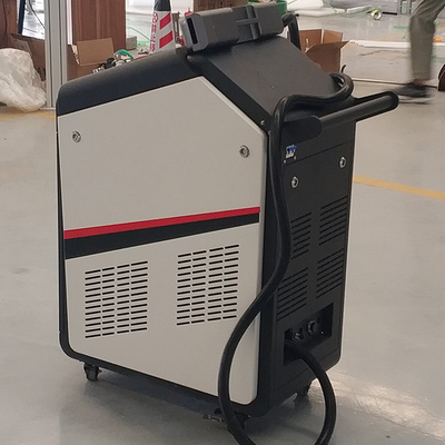 जंग हटाने के लिए हैंडहेल्ड 500W 1000W 2000W लेजर क्लीनिंग मशीन